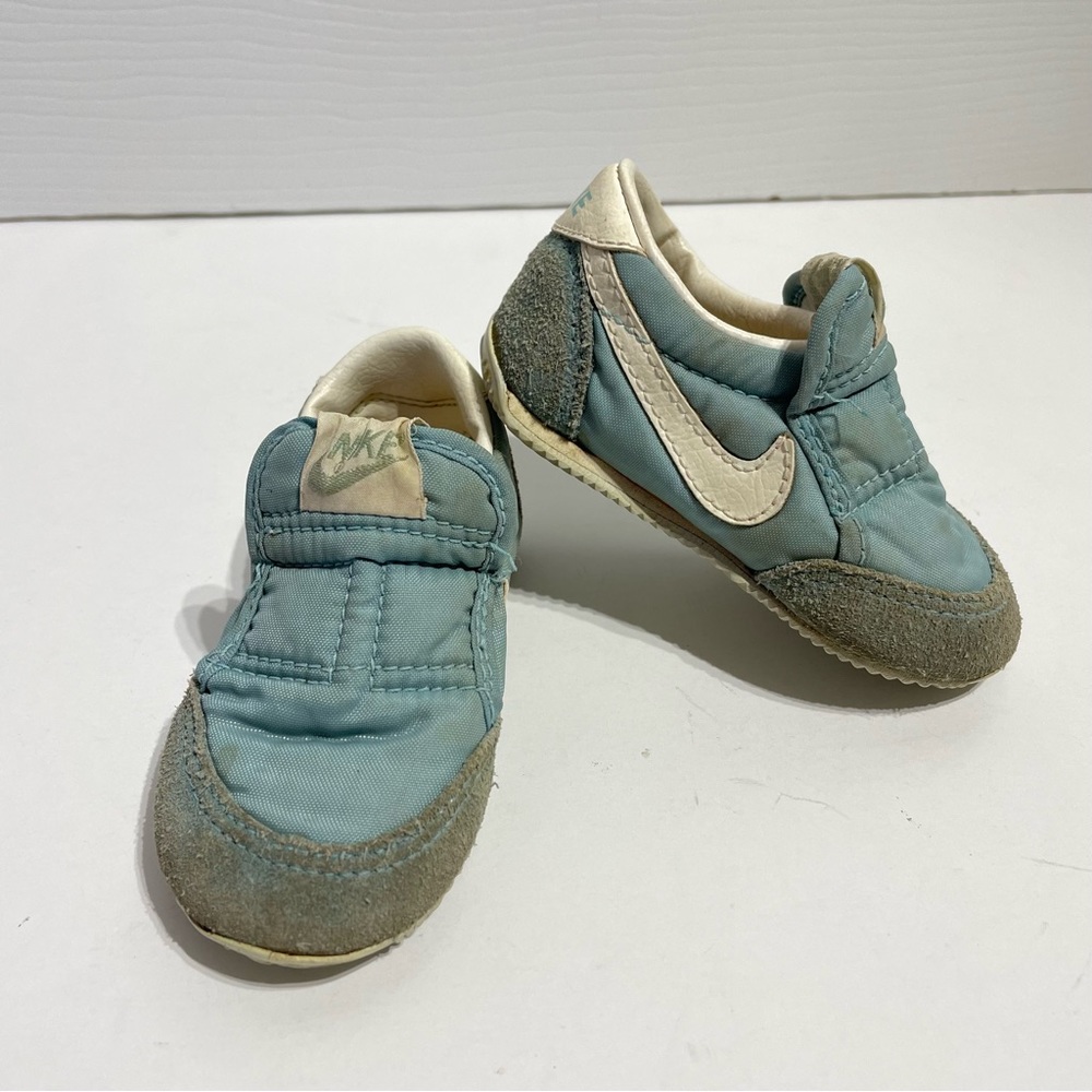Vintage 80s Nike Cortez Infant Shoes size 3.5